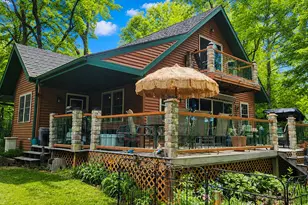 1614 Sugar Island Rd, Summit, WI 53066 - Photo 5