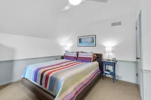 10041 N Holmes Ct, Mequon, WI 53092 - Photo 19