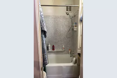 1223 S 8th St, Manitowoc, WI 54220 - Photo 9