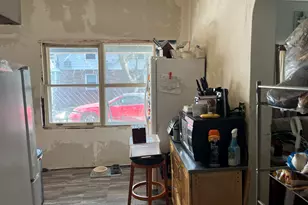 1223 S 8th St, Manitowoc, WI 54220 - Photo 5