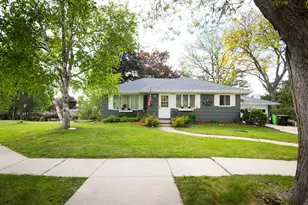 525 Janssen Ave, Mayville, WI 53050 - Photo 5