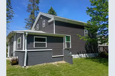 16 N Adams St, Elkhorn, WI 53121 - Photo 37