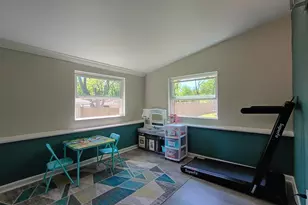 16 N Adams St, Elkhorn, WI 53121 - Photo 17
