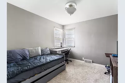 2018  Menasha Ave, Manitowoc, WI 54220 - Photo 9