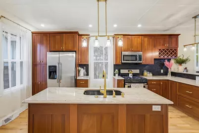 3169 S Griffin Ave, Milwaukee, WI 53207 - Photo 9