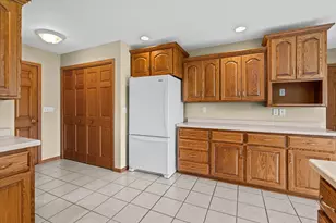 456 Wooden Shoe Cir, Holland, WI 54130 - Photo 13