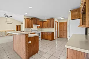 456 Wooden Shoe Cir, Holland, WI 54130 - Photo 11