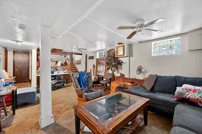 2735 W Harrison Ave, Milwaukee, WI 53215 - Photo 23