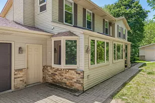 6912 N Tichigan Rd, Racine, WI 53185 - Photo 3
