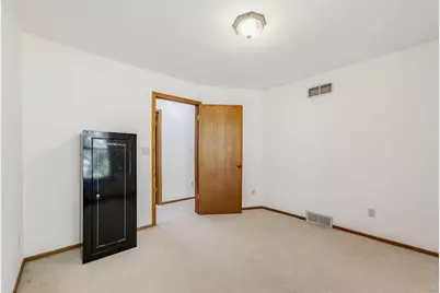 6912 N Tichigan Rd, Racine, WI 53185 - Photo 33