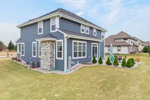3128 W Hidden Oaks Dr, Franklin, WI 53132 - Photo 47