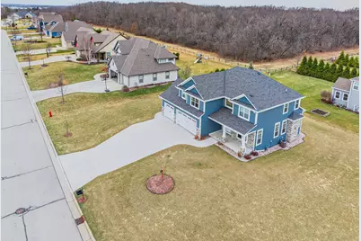 3128 W Hidden Oaks Dr, Franklin, WI 53132 - Photo 45