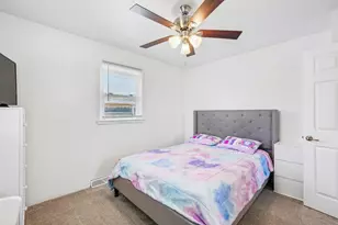 3940 Lasalle St, Racine, WI 53402 - Photo 17