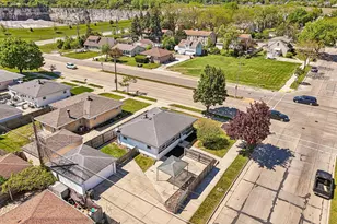 3940 Lasalle St, Racine, WI 53402 - Photo 33
