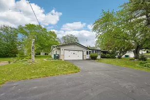 W220N9758 Amy Belle Rd, Germantown, WI 53017 - Photo 23