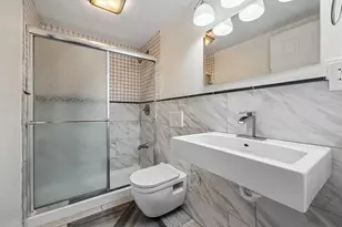 9907 W Beloit Rd, Milwaukee, WI 53227 - Photo 11