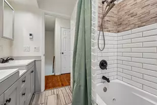 9907 W Beloit Rd, Milwaukee, WI 53227 - Photo 15