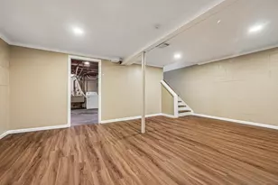 9907 W Beloit Rd, Milwaukee, WI 53227 - Photo 19