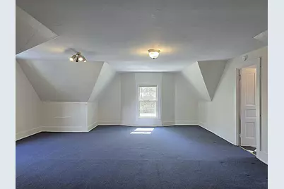 2745 N Summit Ave, Milwaukee, WI 53211 - Photo 37