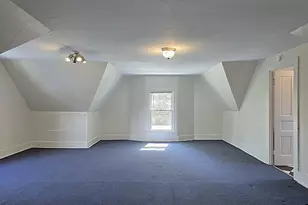 2745 N Summit Ave, Milwaukee, WI 53211 - Photo 37