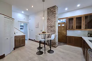 2745 N Summit Ave, Milwaukee, WI 53211 - Photo 7