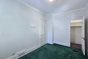 2745 N Summit Ave, Milwaukee, WI 53211 - Photo 29