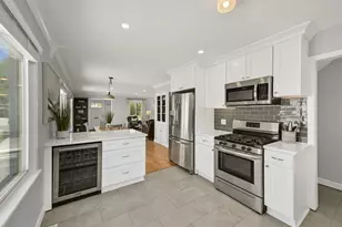 4751 N Marlborough Dr, Whitefish Bay, WI 53211 - Photo 7