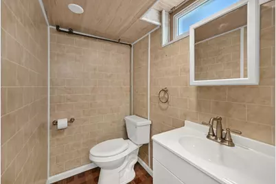 4751 N Marlborough Dr, Whitefish Bay, WI 53211 - Photo 23