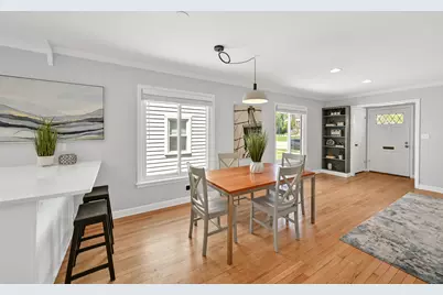 4751 N Marlborough Dr, Whitefish Bay, WI 53211 - Photo 5