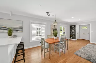 4751 N Marlborough Dr, Whitefish Bay, WI 53211 - Photo 5