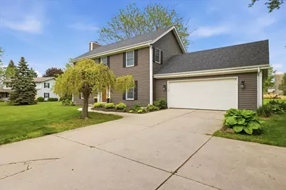 660  Weidman Ct, Cedarburg, WI 53012 - Photo 27