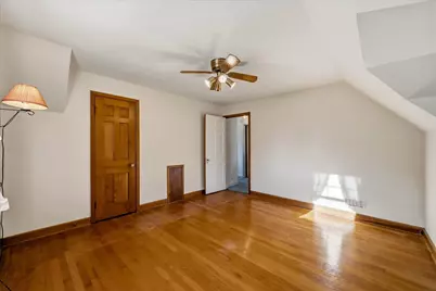 7230 W Freistadt Rd, Mequon, WI 53092 - Photo 17