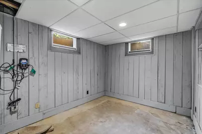 7230 W Freistadt Rd, Mequon, WI 53092 - Photo 37