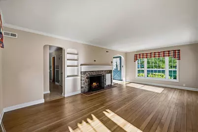 7230 W Freistadt Rd, Mequon, WI 53092 - Photo 5
