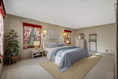7230 W Freistadt Rd, Mequon, WI 53092 - Photo 13