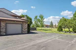 W178N9754 Riversbend Circle, Germantown, WI 53022 - Photo 45