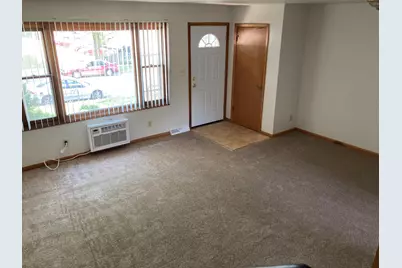 3856 S 83rd St, Milwaukee, WI 53220 - Photo 7