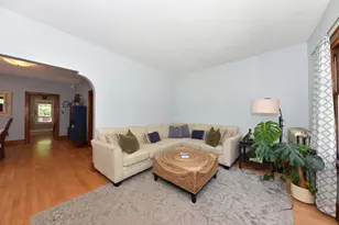 2553 N Dousman St, Milwaukee, WI 53212 - Photo 7
