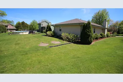 N77W15970  Settlers Ct, Menomonee Falls, WI 53051 - Photo 45