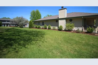 N77W15970  Settlers Ct, Menomonee Falls, WI 53051 - Photo 41