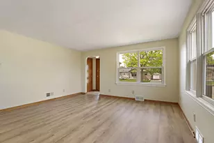 1815 29th St, Kenosha, WI 53140 - Photo 3