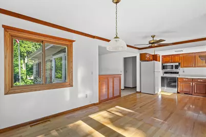 W235S5479  Big Bend Rd, Waukesha, WI 53189 - Photo 11