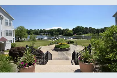 2126  Landings Ln, Delavan, WI 53115 - Photo 35