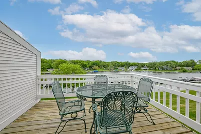 2126  Landings Ln, Delavan, WI 53115 - Photo 19