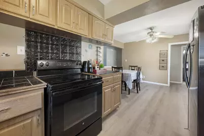 4846 N 76th St, Milwaukee, WI 53218 - Photo 5