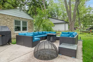 215 Leanore Ln, Brookfield, WI 53005 - Photo 25