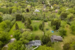 1627 W Fiesta Ln, Mequon, WI 53092 - Photo 27