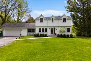 1627 W Fiesta Ln, Mequon, WI 53092 - Photo 35