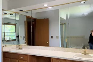 42 Robin Hill Dr, Racine, WI 53406 - Photo 21