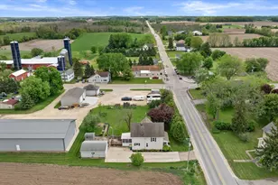 8922 County Hwy W, Wayne, WI 53010 - Photo 41